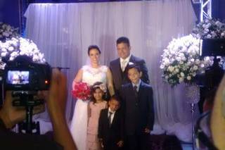 Red Lounge Buffet - 7