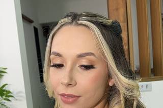 Débora Grazielle Makeup - 9