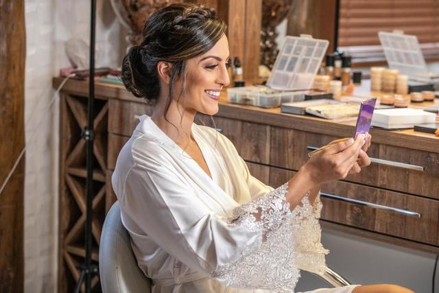 Ana Ornellas Beauty Artist - 3
