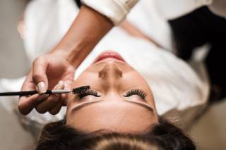 Ana Ornellas Beauty Artist - 12