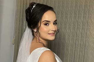 Pamella Sousa - Makeup Artist - 20