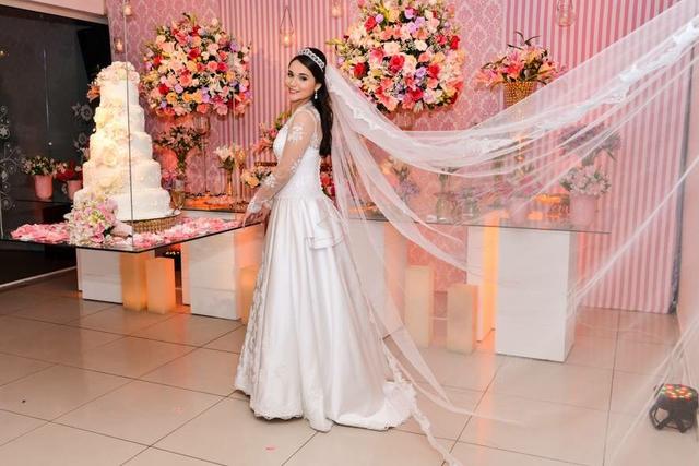 Alessandra Monteiro - 4