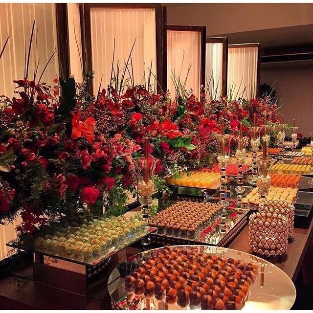 Ms Buffet - 2