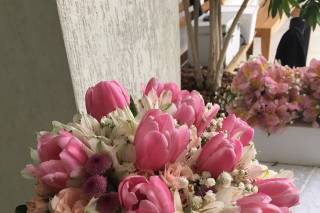 Arco Iris Flores Festas e Decorações - 12