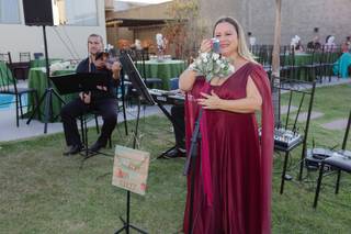 Gislene Lopes Cantora - 10