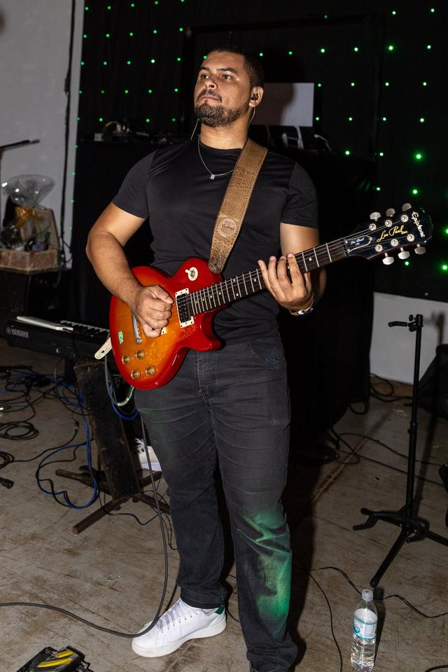 Banda AK - 2