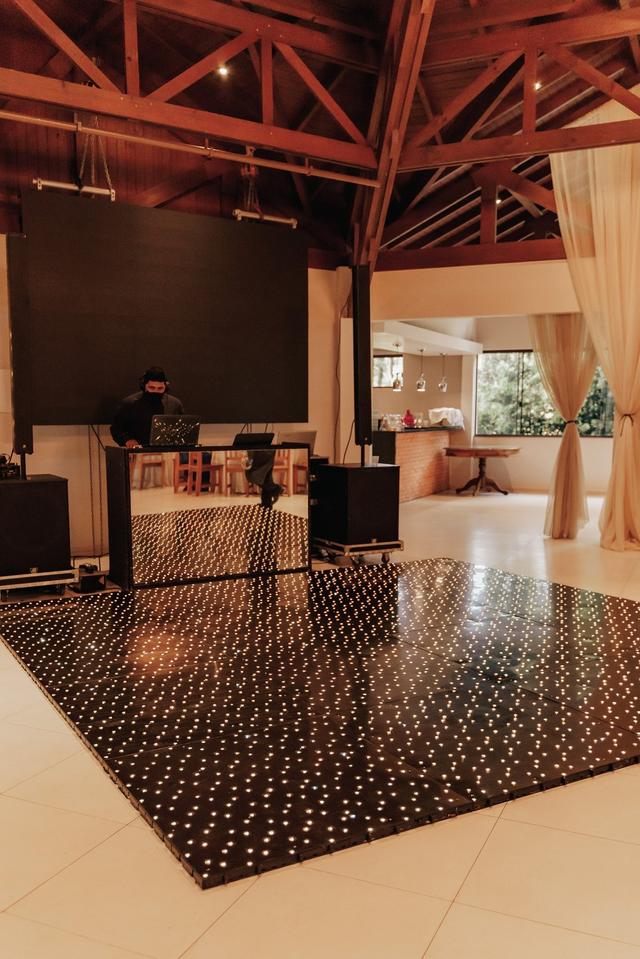 Vega Som e Luzes - 2