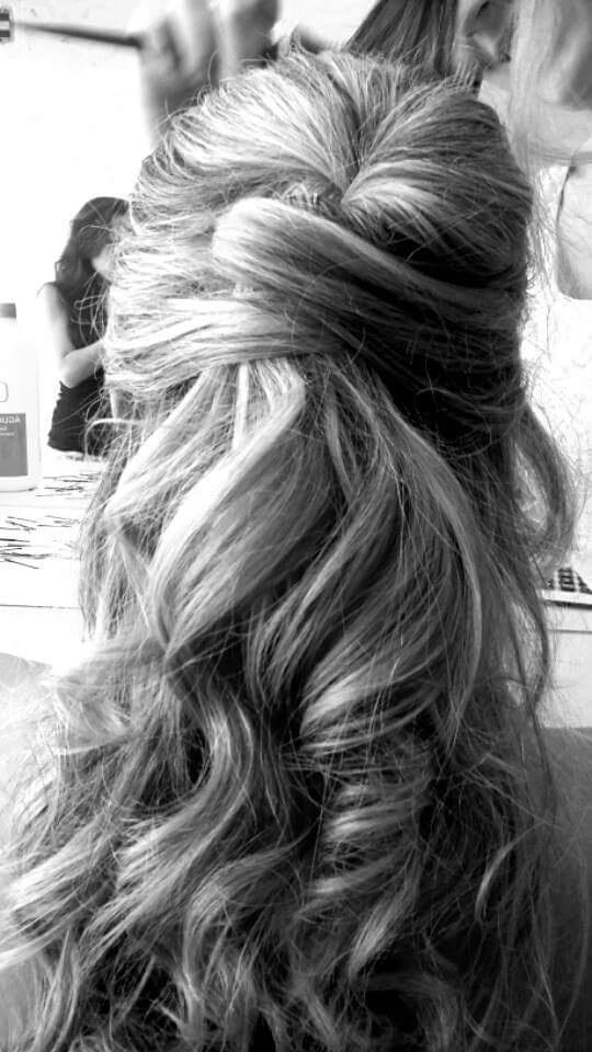Gisele Stuart Maquiagem e Penteado - 1