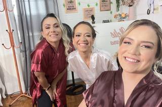 Aline Mattos - Makeup Artist - 9
