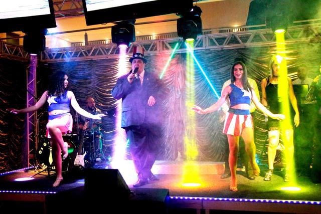 Banda Os Gravatas - 2