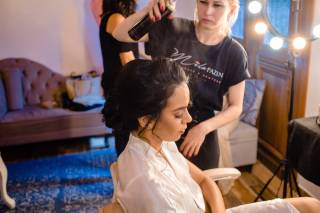 Mila Pazini Maquiagem e Penteado - 8