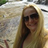 Brunnea