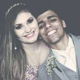 Thaís