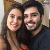 Thaís