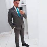 André