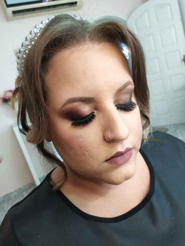 Teste de Penteado e Maquiagem - 4