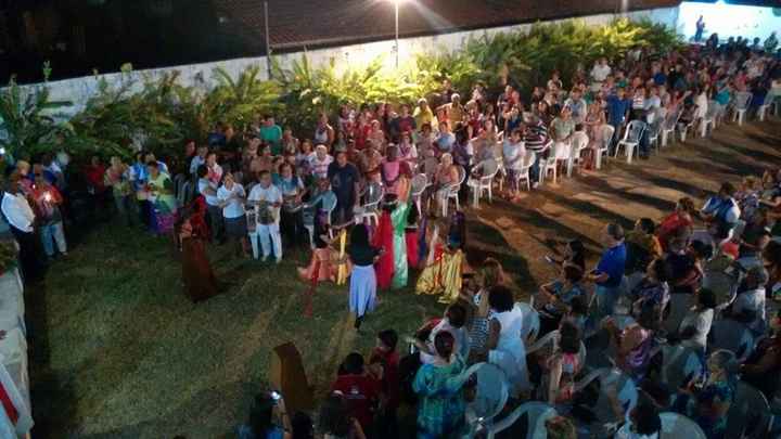 Foi a foto melhorzinha q consegui, mostra mais ou menos o lugar. Acho que dando uma pintura nas pare