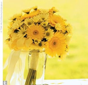 Decoração cor de amarelo