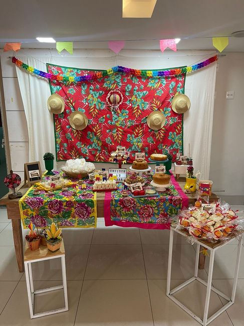 Nosso chá bar Junino - Dicas de organização Charraiá - Chá de panela pré casamento #vemver 11
