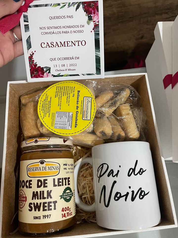 Caixa convite presente dos pais dos noivos finalizada, com valores. - 3