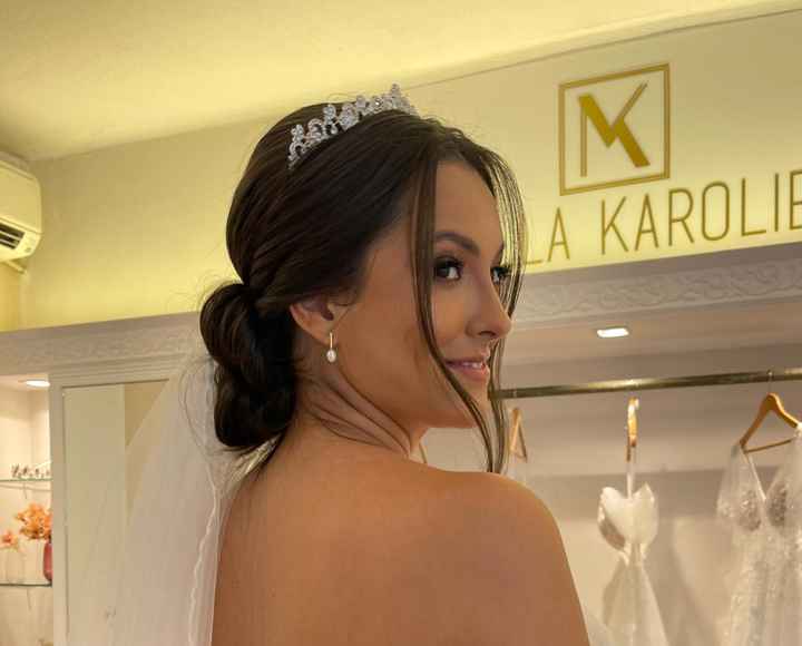 Resultado do teste de maquiagem e penteado. Escolha dos acessórios. 16 dias para o casamento. - 3