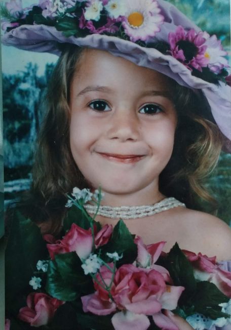 📸 Poste uma foto sua de criança... do tempo que ainda nem sonhava em se casar! ☺️ 4