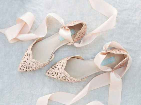 Talvez sapatos 