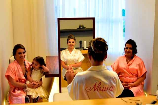 Mãe e irmã 