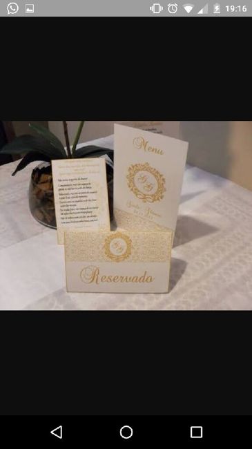 Fazendo parte da decoração? - 1
