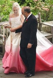 Gwen Stefani em seu casamento com Gavin Rossdale