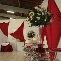 Decoração  branca e vermelha - 4