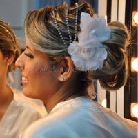 APAIXONADA PELO ARRANJO DE CABELO