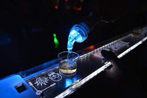 Régua de Tequila para hora da festa 😃😃 2