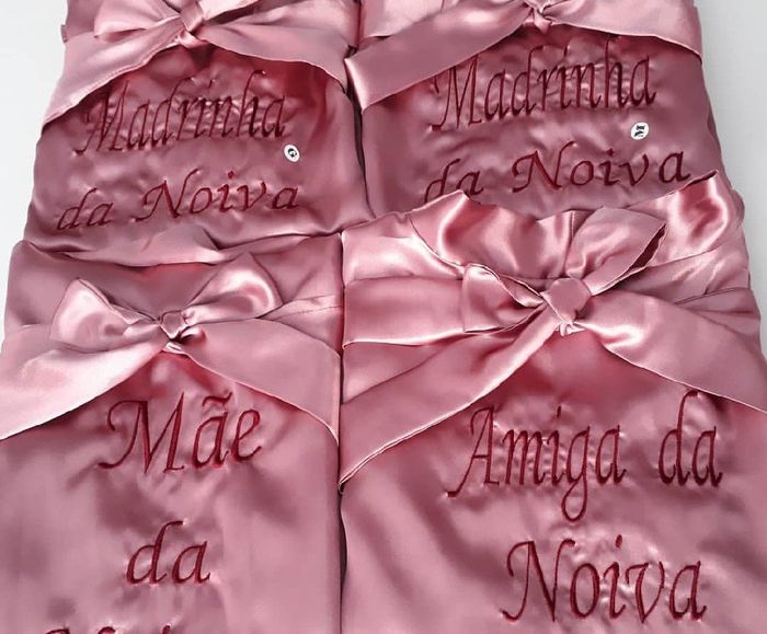Cor do robe x Cor dos vestidos 1