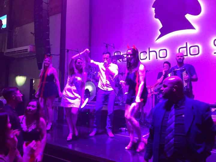 Eu no palco da balada, teve isso tbm! kkkk