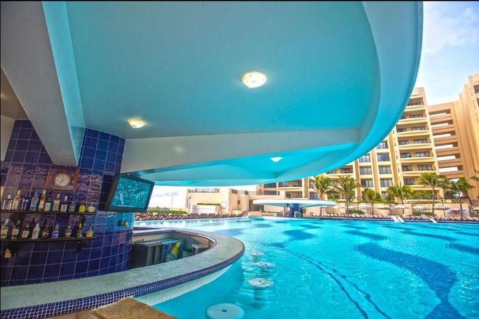 Royal Sands
