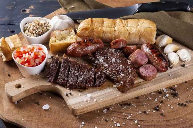 o que acham de churrasco no jantar da recepção? - 1