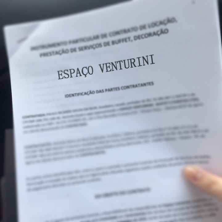 Contrato assinado, vontade de colocar em uma moldura kkk