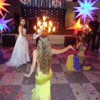 DANÇA DO VENTRE NA FESTA