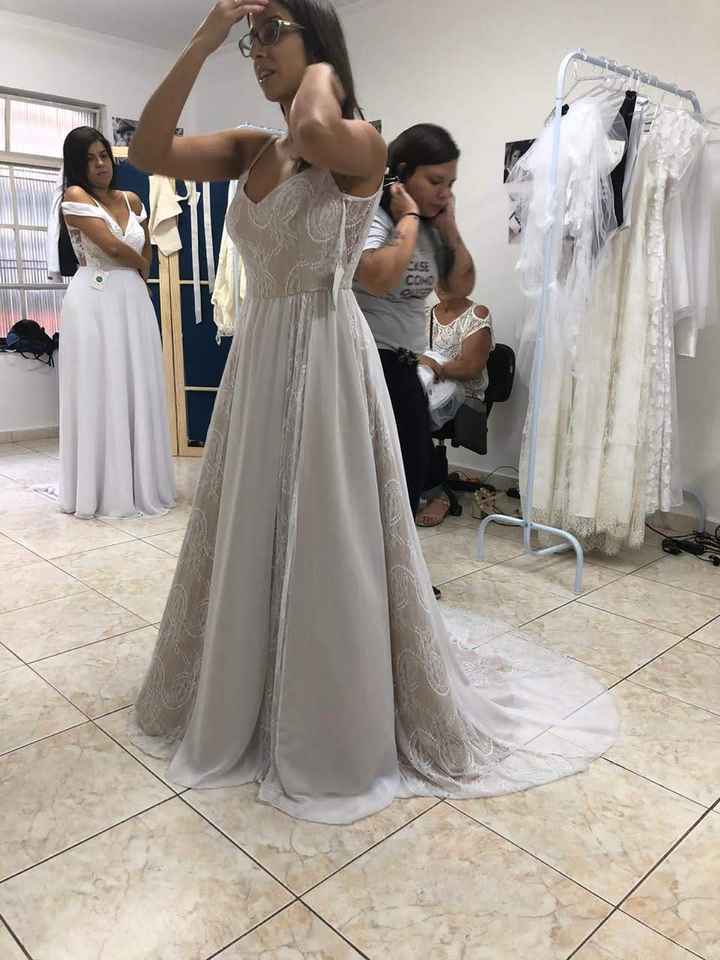 Provei ao vivo os vestidos do o Amor é Simples - 4