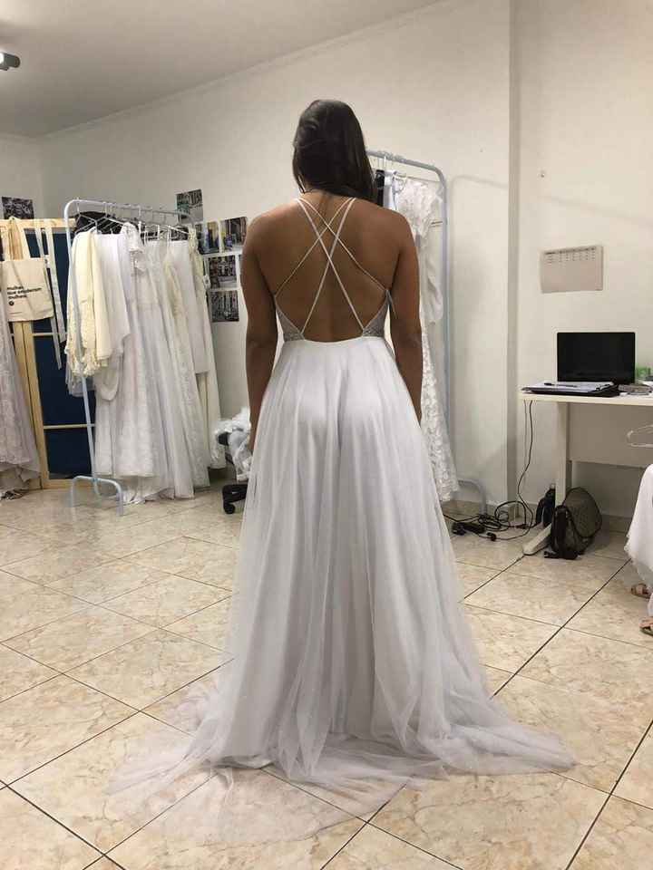 Provei ao vivo os vestidos do o Amor é Simples - 9