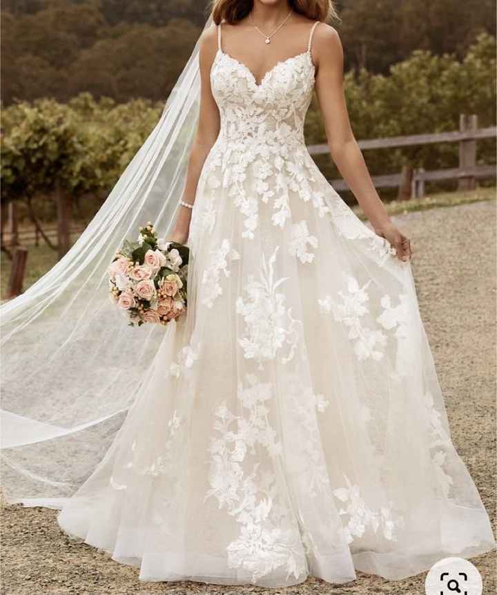 Procurando vestido - 1