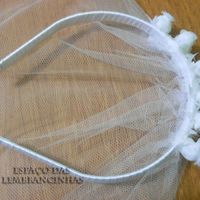 Tiara com veú para hora do Bouquet.