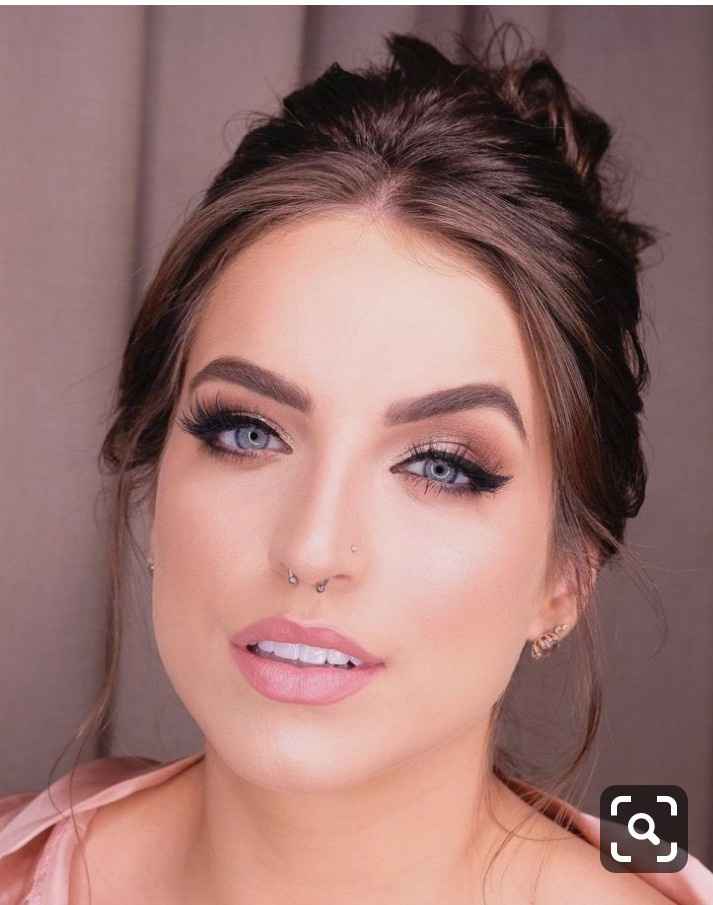 Ajuda - Maquiagem e penteado - 2