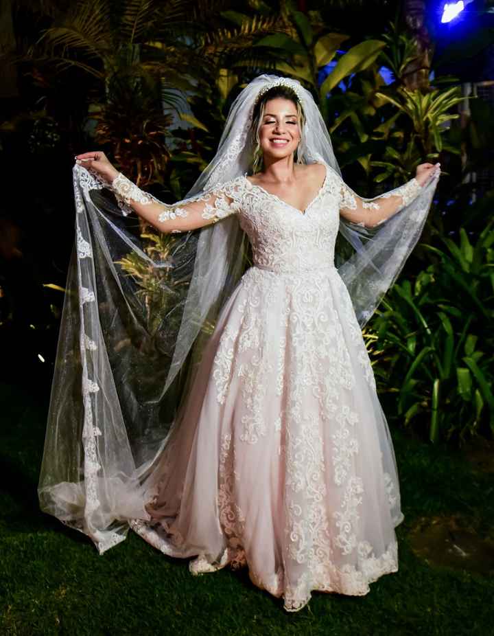 Ser noiva é entrar no seu site dos noivos de hora em hora para ver as mensagens novas e como anda a 
