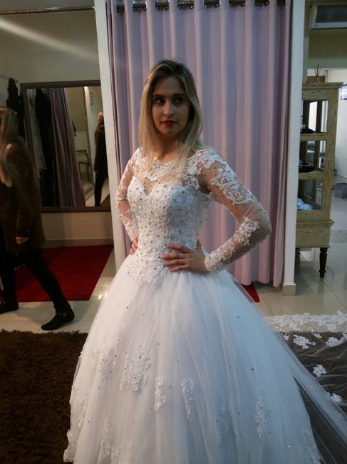 Troca do vestido ja alugado! - 1