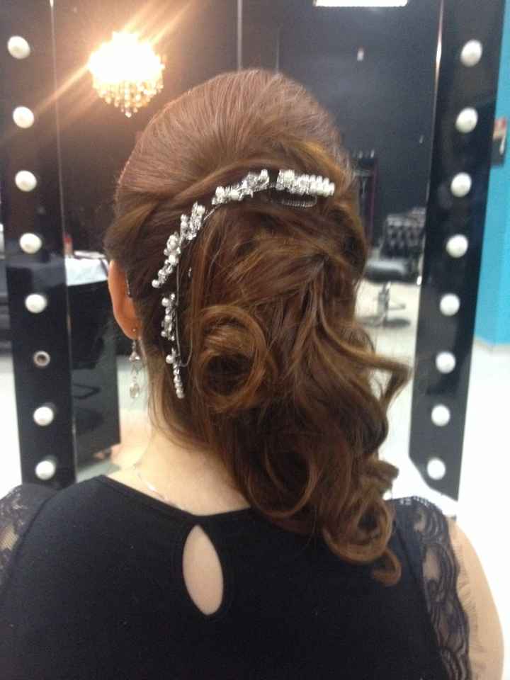 Teste de penteado e maquiagem - 1
