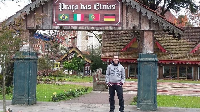 Praça das Etnias