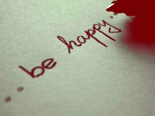 Ser Feliz Apenas