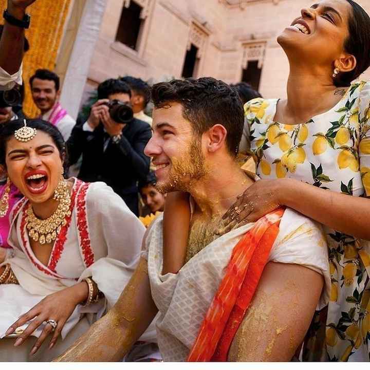 6) Nick Jonas e Priyanka Chopra, em seu casamento em 2018 que durou três dias